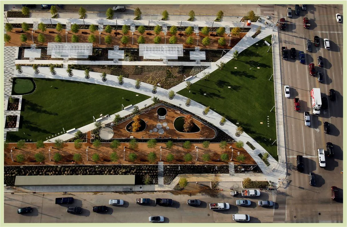 Contractor, Pyramid Constructors, placed material in one continuous pour.